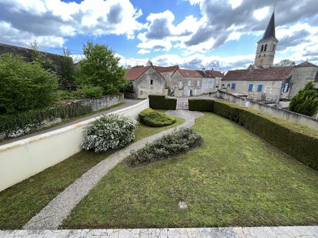 Maison vente à Montbard