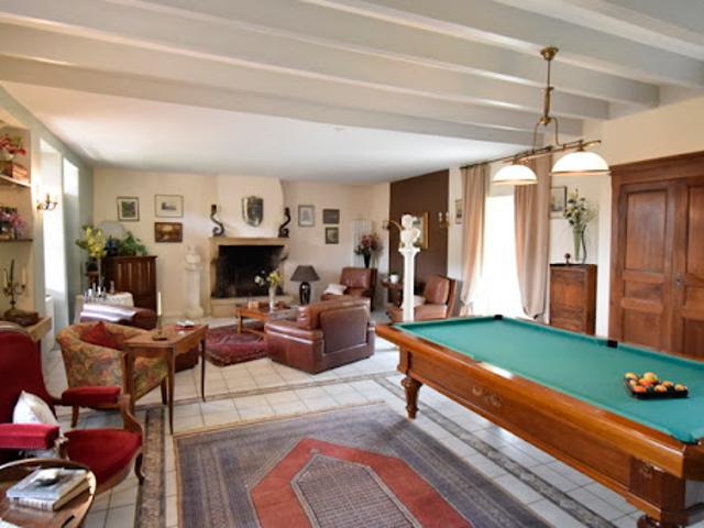 Maison vente à Mâcon, Tournus
