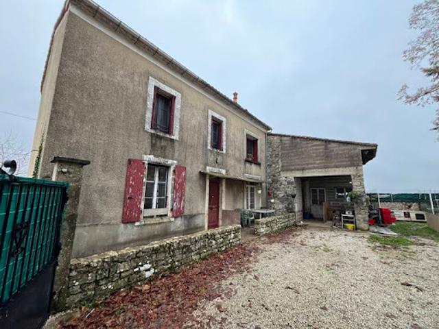 Maison vente à Angoulême, Montemboeuf