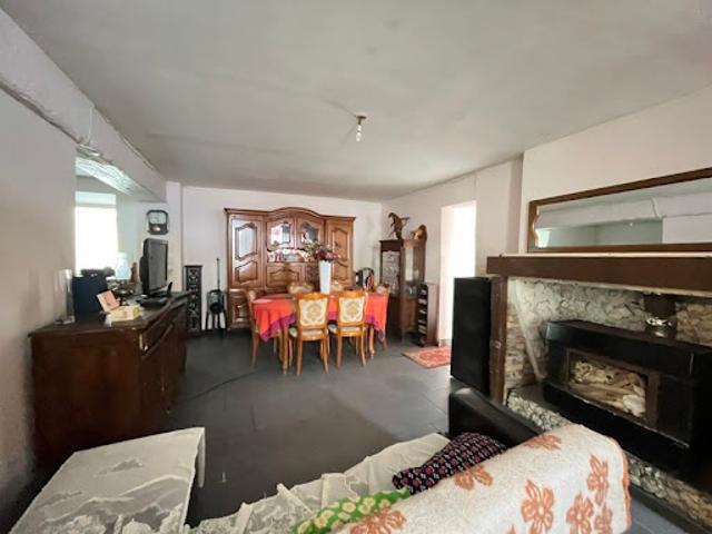 Maison vente à Bourges, Chârost