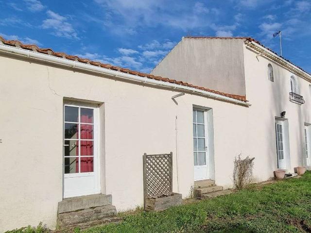 Maison vente à La Roche-sur-Yon, Apremont