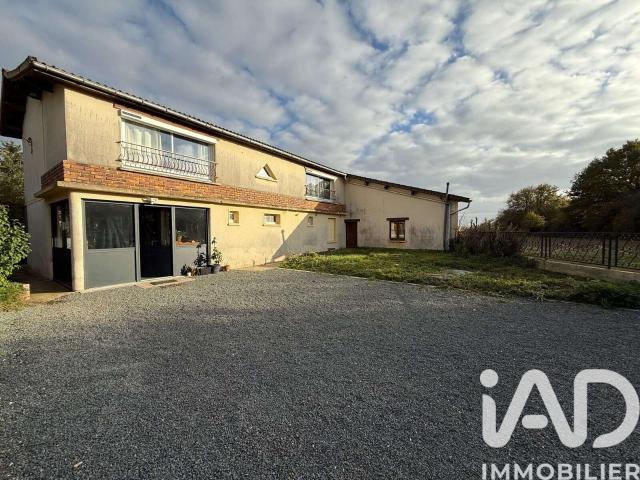 Maison vente à Châteaudun, Unverre