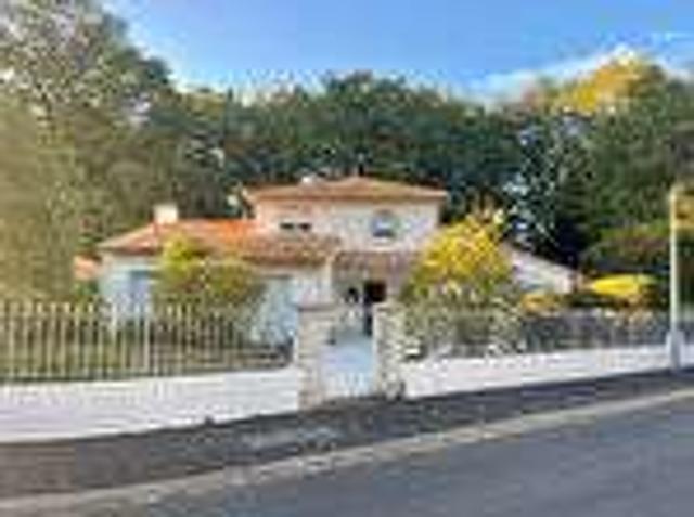 Maison vente à Nantes, Basse-goulaine