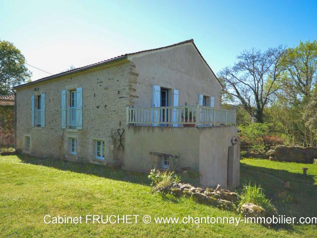 Maison vente à Fontenay-le-Comte, Bazoges-en-pareds