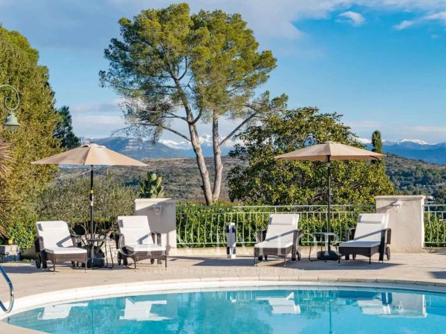 Maison vente à Grasse, Biot