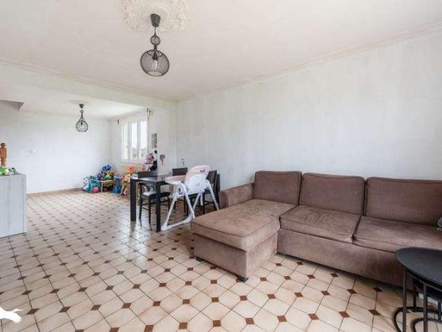 Maison vente à Guingamp, Bretagne