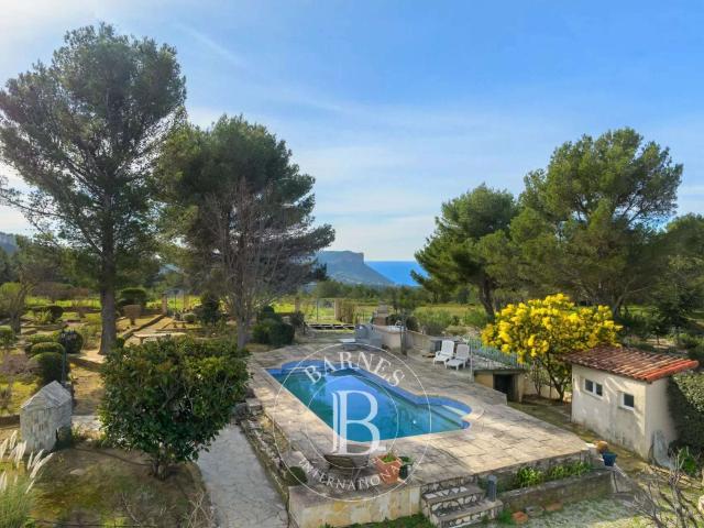 Maison vente à Marseille, Carnoux-en-provence