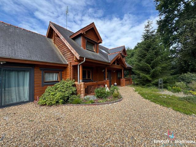 Maison vente à Laval, Changé