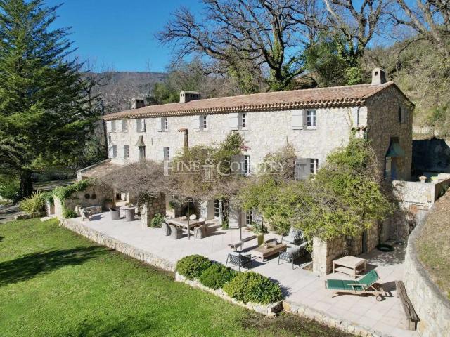 Maison vente à Grasse, Châteauneuf-grasse