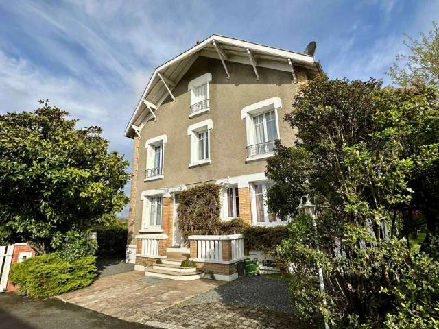 Maison vente à Cholet, Chemillé
