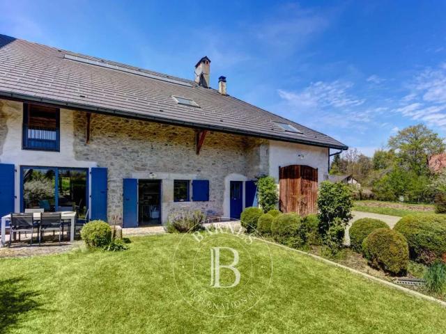 Maison vente à Saint-Julien-en-Genevois, Cuvat