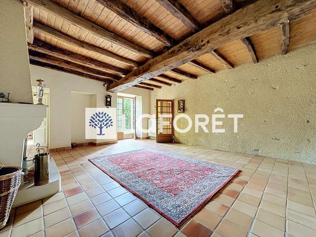 Maison vente à Fontenay-le-Comte, La Châtaigneraie