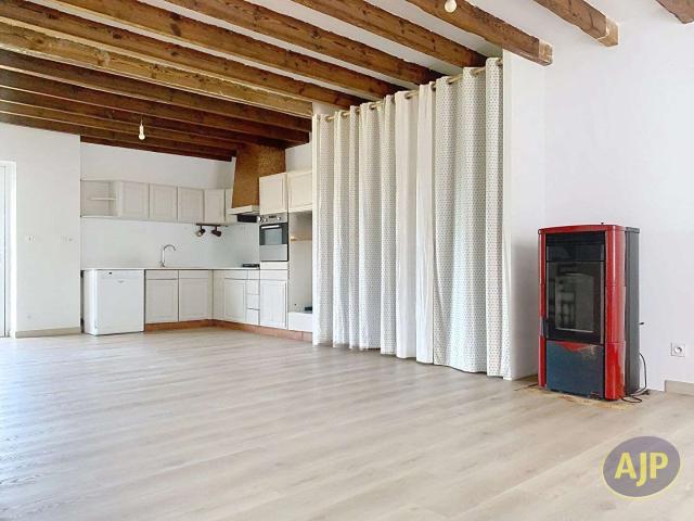 Maison vente à Segré, La Cornuaille