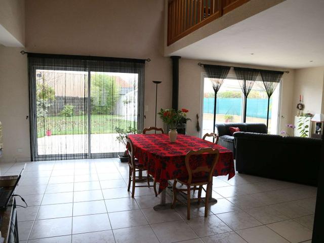 Maison vente à Cholet, La Séguinière