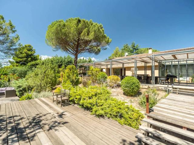 Maison vente à Apt, La Tour-d'aigues