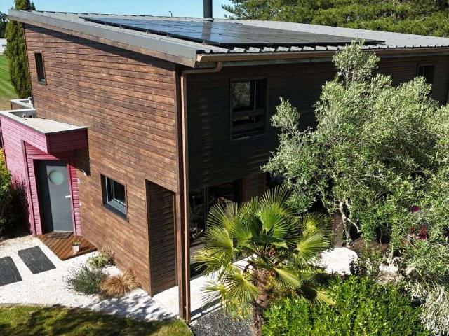 Maison vente à Fontenay-le-Comte, Les Pineaux