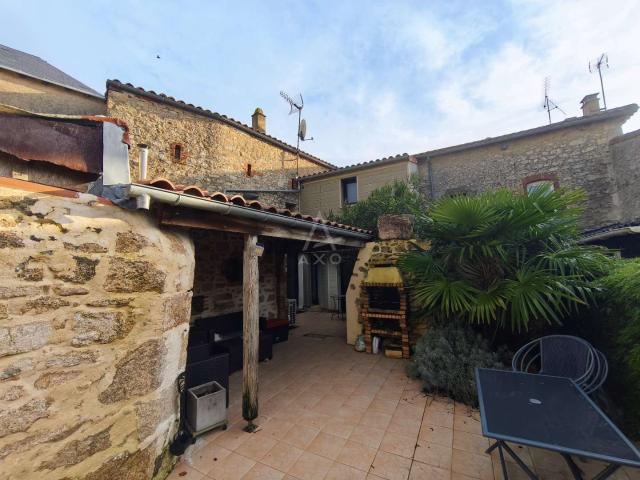 Maison vente à Bressuire, Mauléon