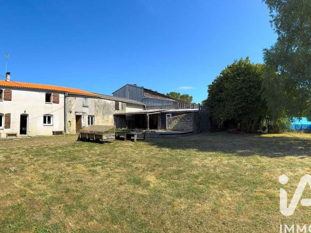 Maison vente à Mervent, Vendée
