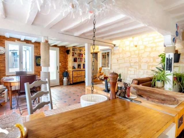 Maison vente à Saumur, Montsoreau