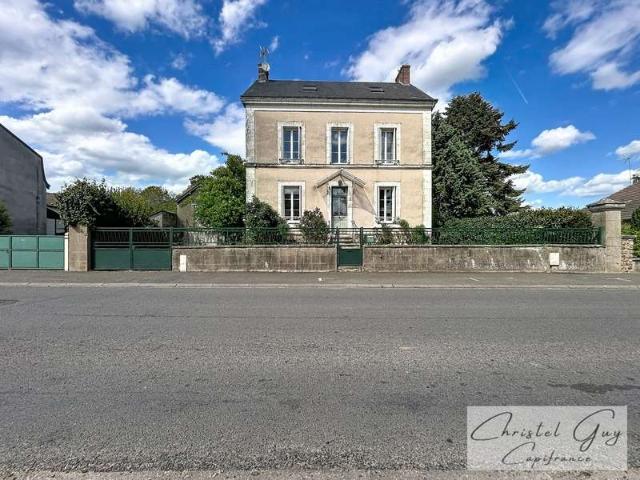 Maison vente à La Flèche, Montabon