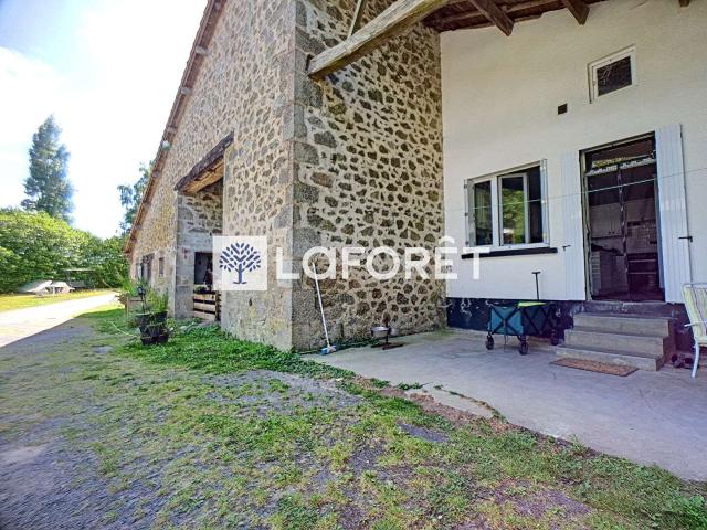 Maison vente à Bressuire, Neuvy-bouin