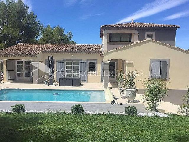 Maison vente à Carpentras, Pernes-les-fontaines
