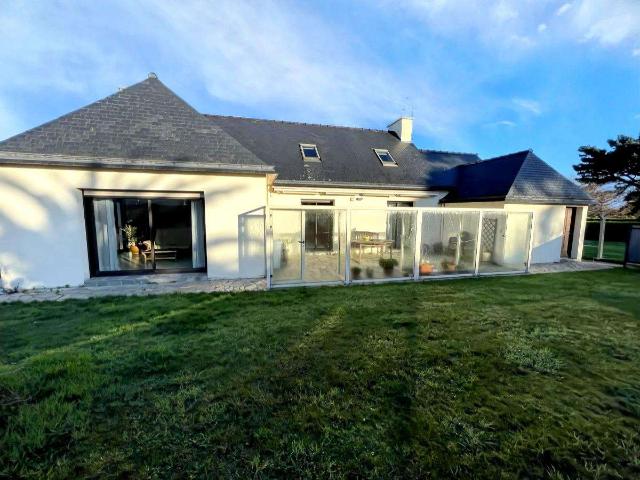 Maison vente à Guingamp, Bretagne