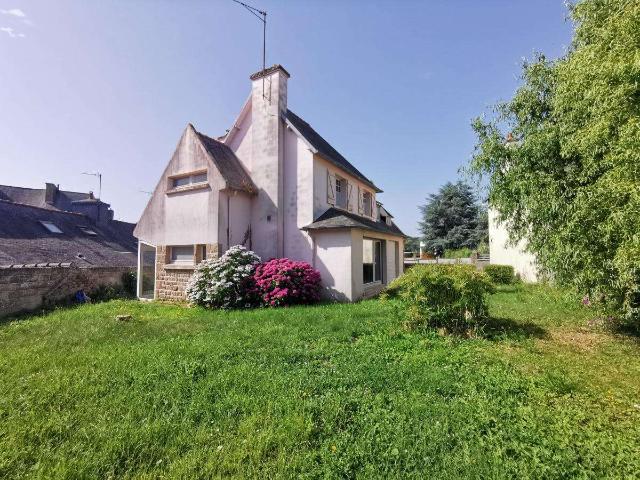 Maison vente à Guingamp, Bretagne