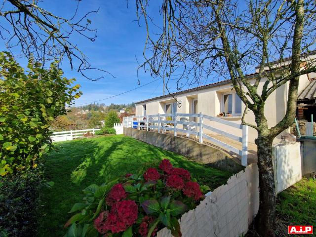 Maison vente à Fontenay-le-Comte, Pouzauges
