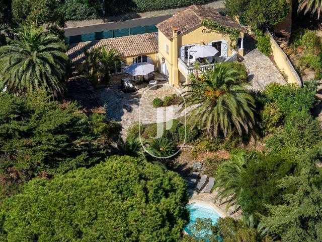 Maison vente à Arrondissement de Draguignan, Sainte-maxime