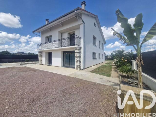 Maison vente à Bressuire, Sainte-verge