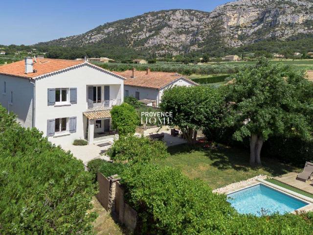 Maison vente à Apt, Taillades