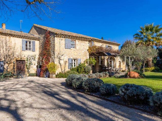 Maison vente à Apt, Taillades