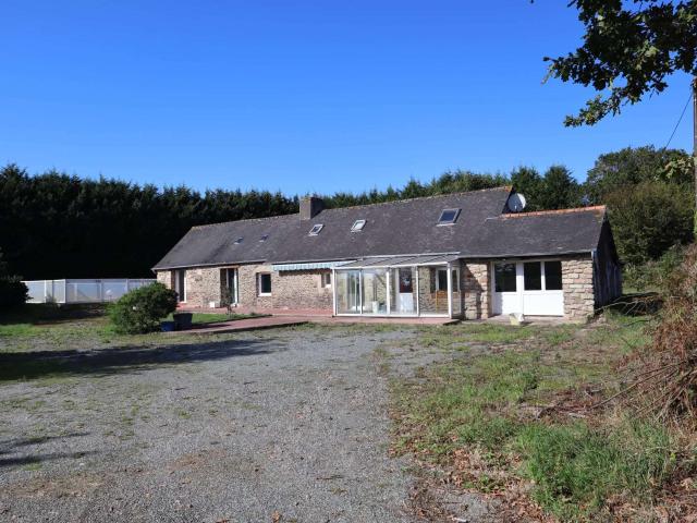 Maison vente à Guingamp, Bretagne