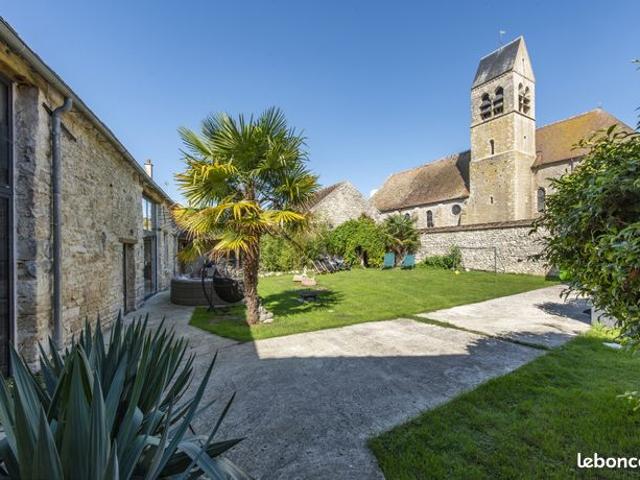Maison vente à Fontainebleau, Aufferville