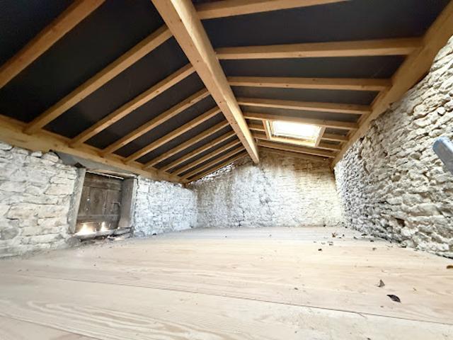 Maison vente à Mâcon, Tournus