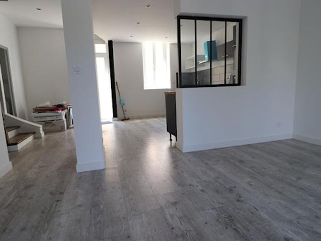 Maison vente à Montluçon, Néris-les-bains