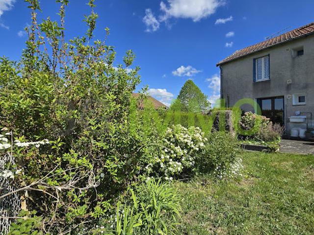 Maison vente à Vichy, Le Mayet-de-montagne
