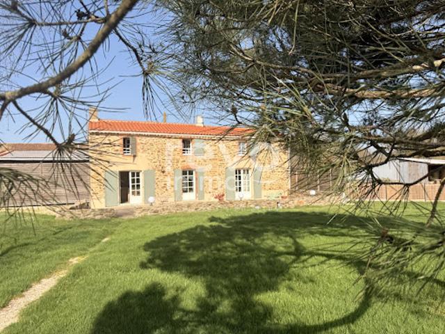 Maison vente à La Roche-sur-Yon, Les Brouzils