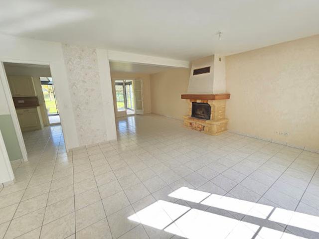 Maison vente à Bourges, Léré