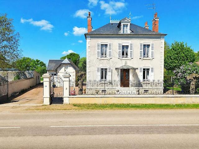 Maison vente à Cosne-Cours-sur-Loire, Alligny-cosne