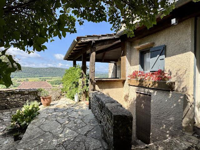 Maison vente à Figeac, Calvignac
