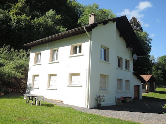 Maison vente à Nantua, Outriaz
