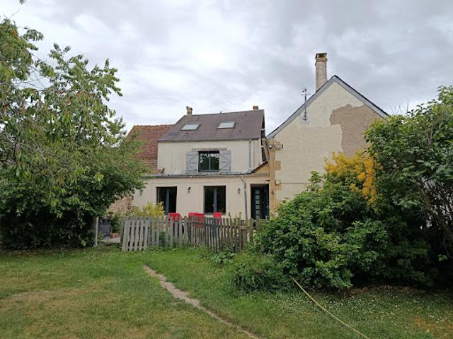 Maison vente à Saint-Amand-Montrond, Nérondes
