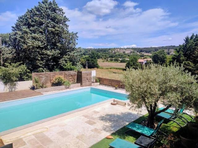 Maison vente à Nîmes, Lussan