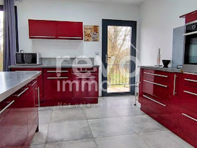 Maison vente à Angers, Saint-léger-des-bois