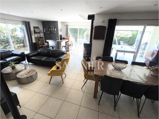 Maison vente à Le Paradis, Villeny