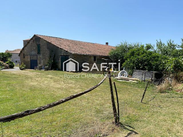 Maison vente à Fontenay-le-Comte, Fontenay-le-comte