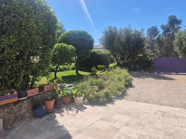 Maison vente à Arrondissement de Toulon, Ollioules