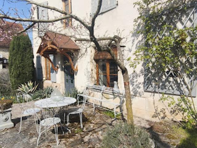 Maison vente à Vichy, Jenzat